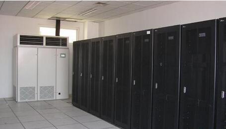 <a href=http://m.klsbqx.cn/news_article?news_id=248>機房空調(diào)</a>